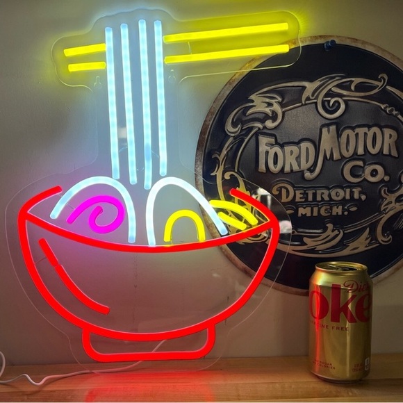 LED Neon Stylized Ramen Bowl Light